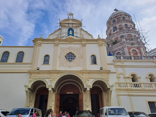 Santa Cruz Parish Church; Source: Wikimedia Commons