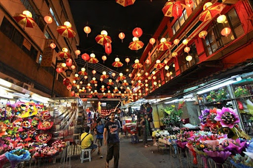 Hanoi Weekend Night Market; Source: Sun Getaways Travel